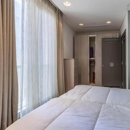 Luxurious 2br Seafront With Pool Apartamento *